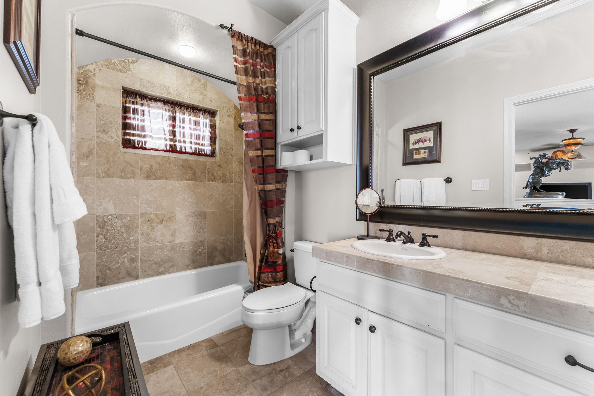 1901 Sea Eagle View Austin TX 78738