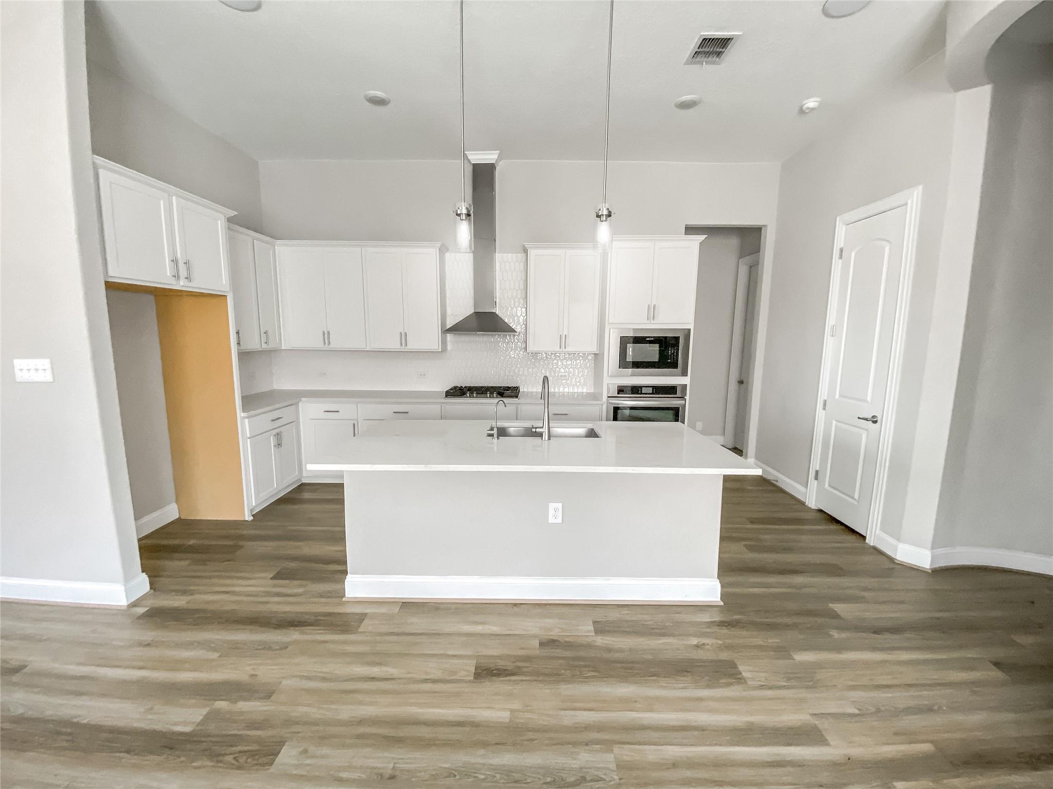 2243 Meadow Way Street New Braunfels TX 78132