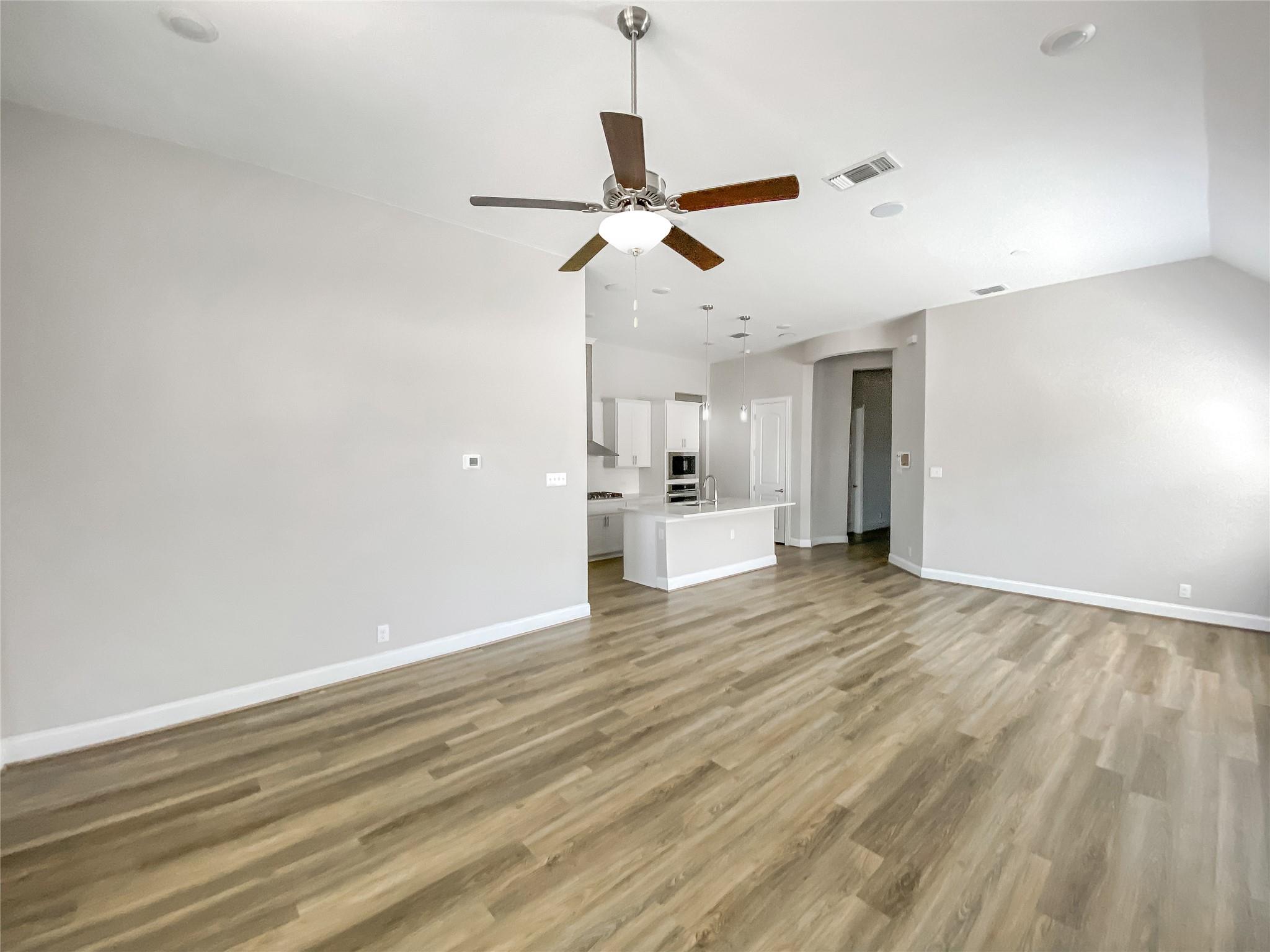 2243 Meadow Way Street New Braunfels TX 78132