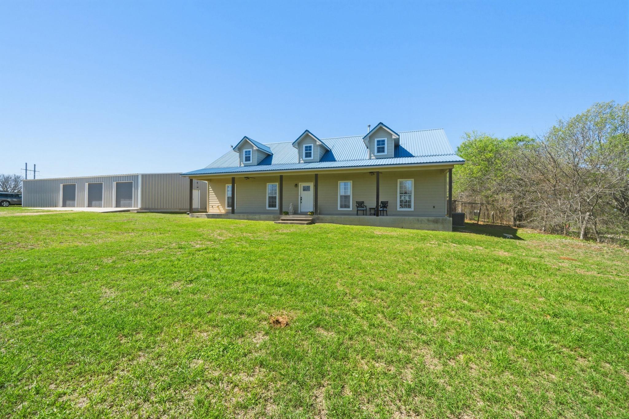1516 Old Luling Road Lockhart TX 78644