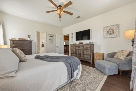 1516 Old Luling Road Lockhart TX 78644