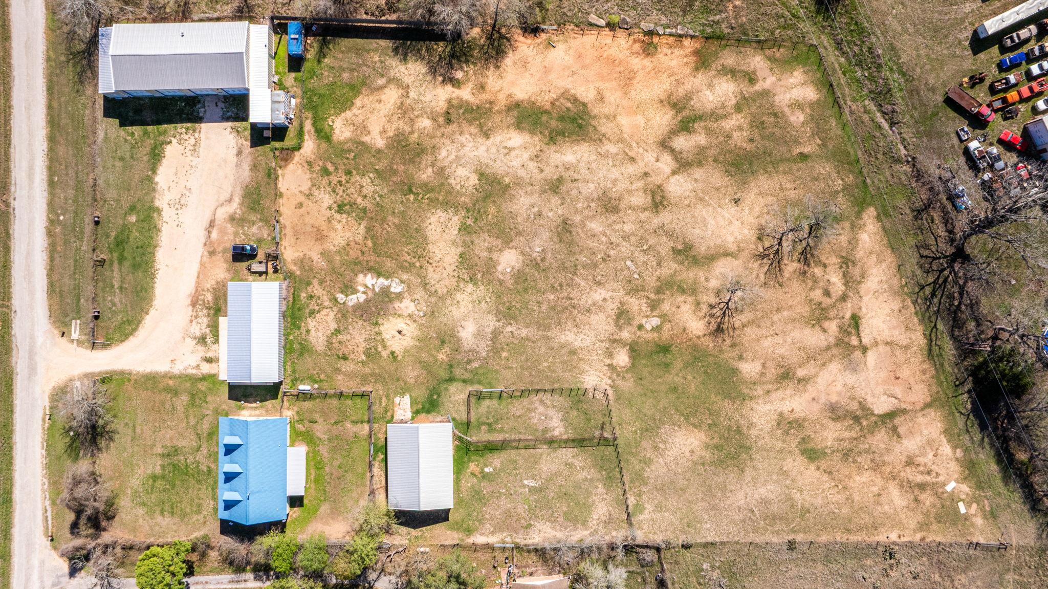 1516 Old Luling Road Lockhart TX 78644
