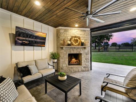 2590 Fm 535 Rosanky TX 78953