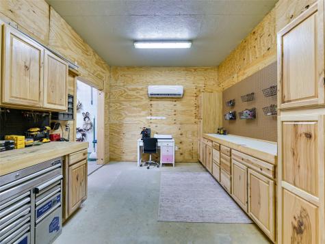 2590 Fm 535 Rosanky TX 78953