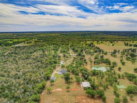 2590 Fm 535 Rosanky TX 78953