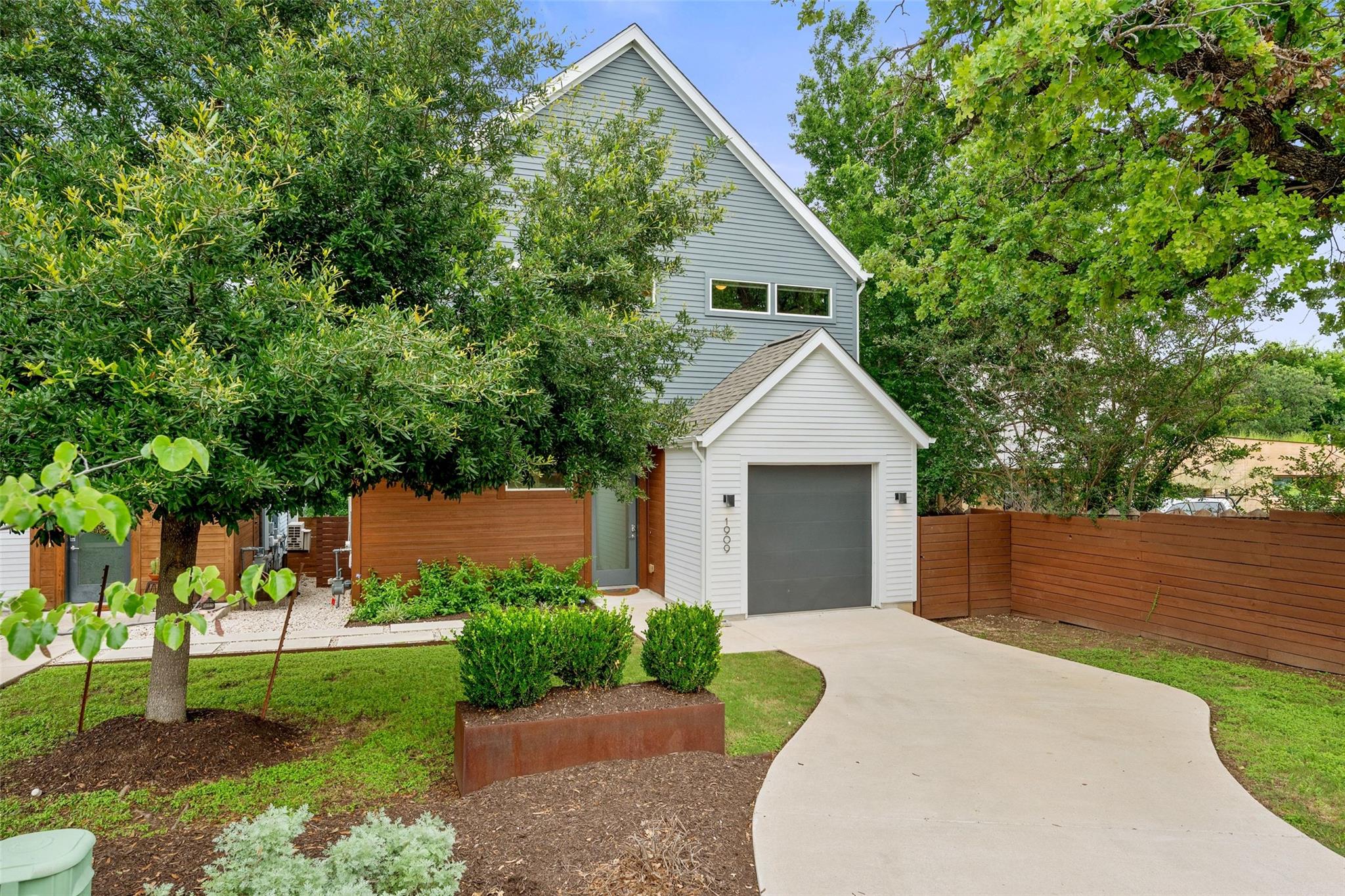 1909 E M Franklin Avenue Austin TX 78723