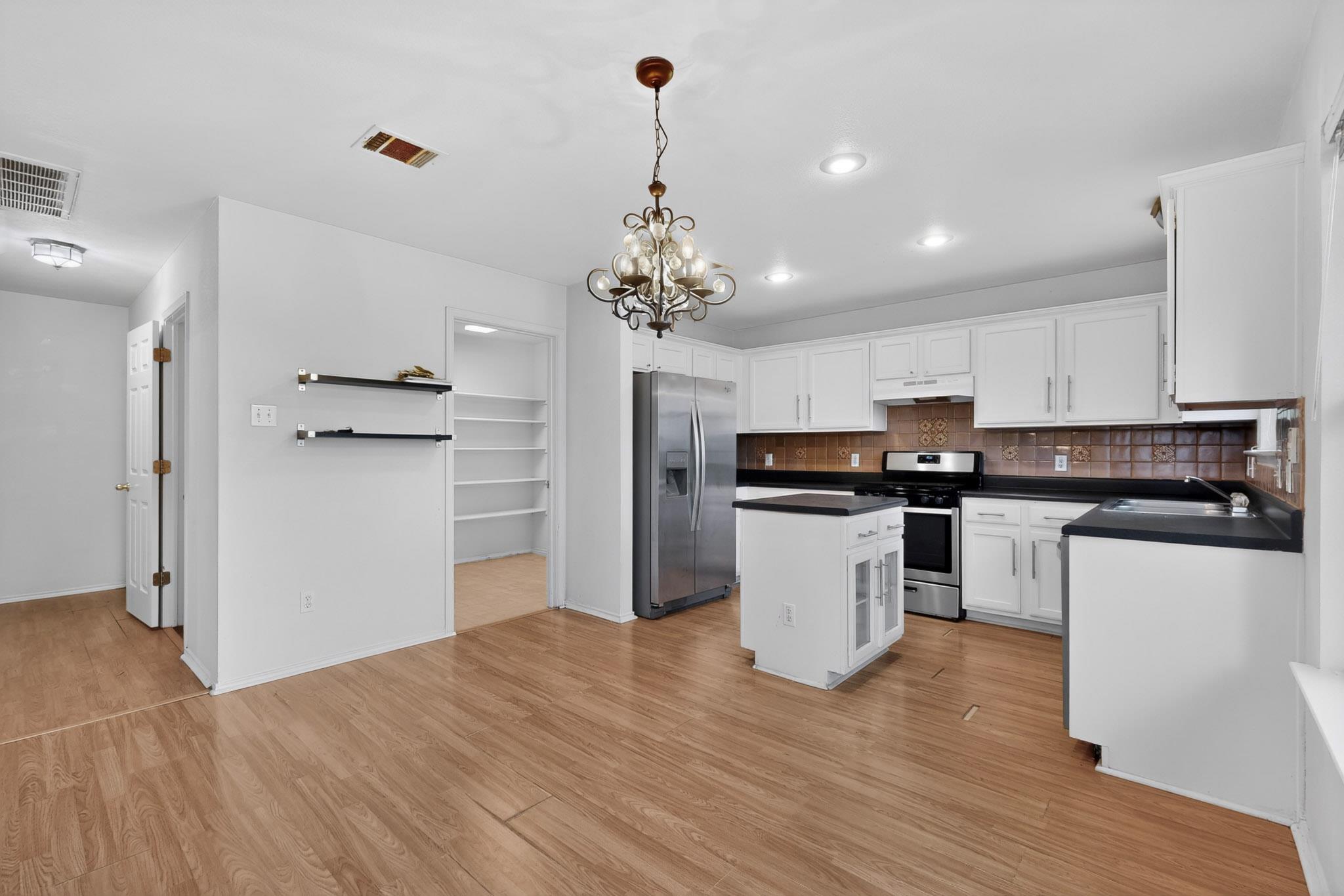 3412 Texas Topaz Drive Austin TX 78728