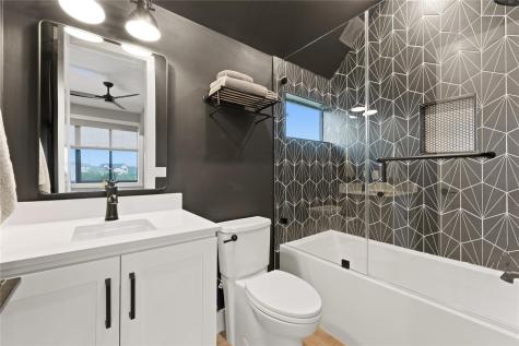 197 Evelyn Court Dripping Springs TX 78620