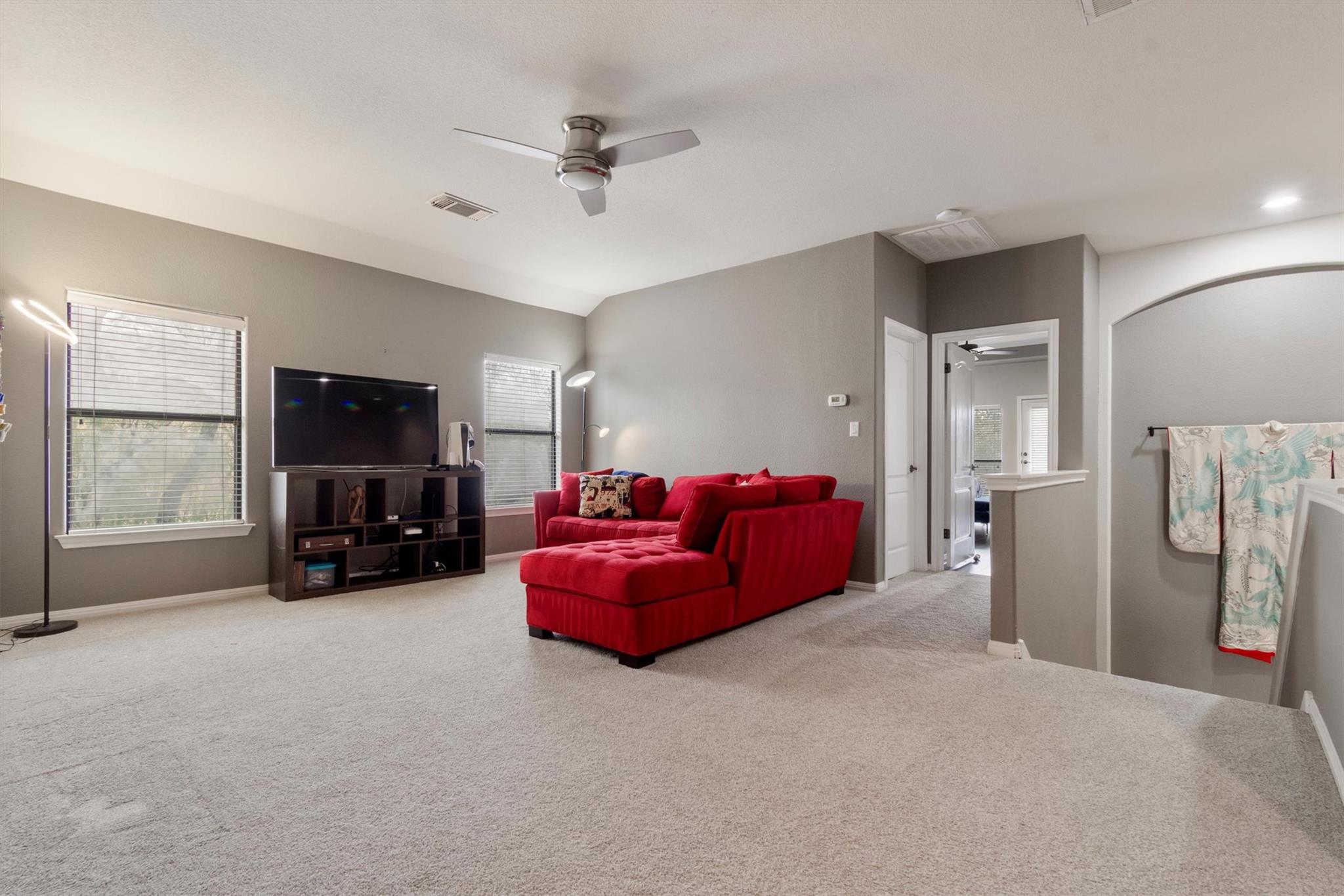 6 Monarch Oaks Lane The Hills TX 78738