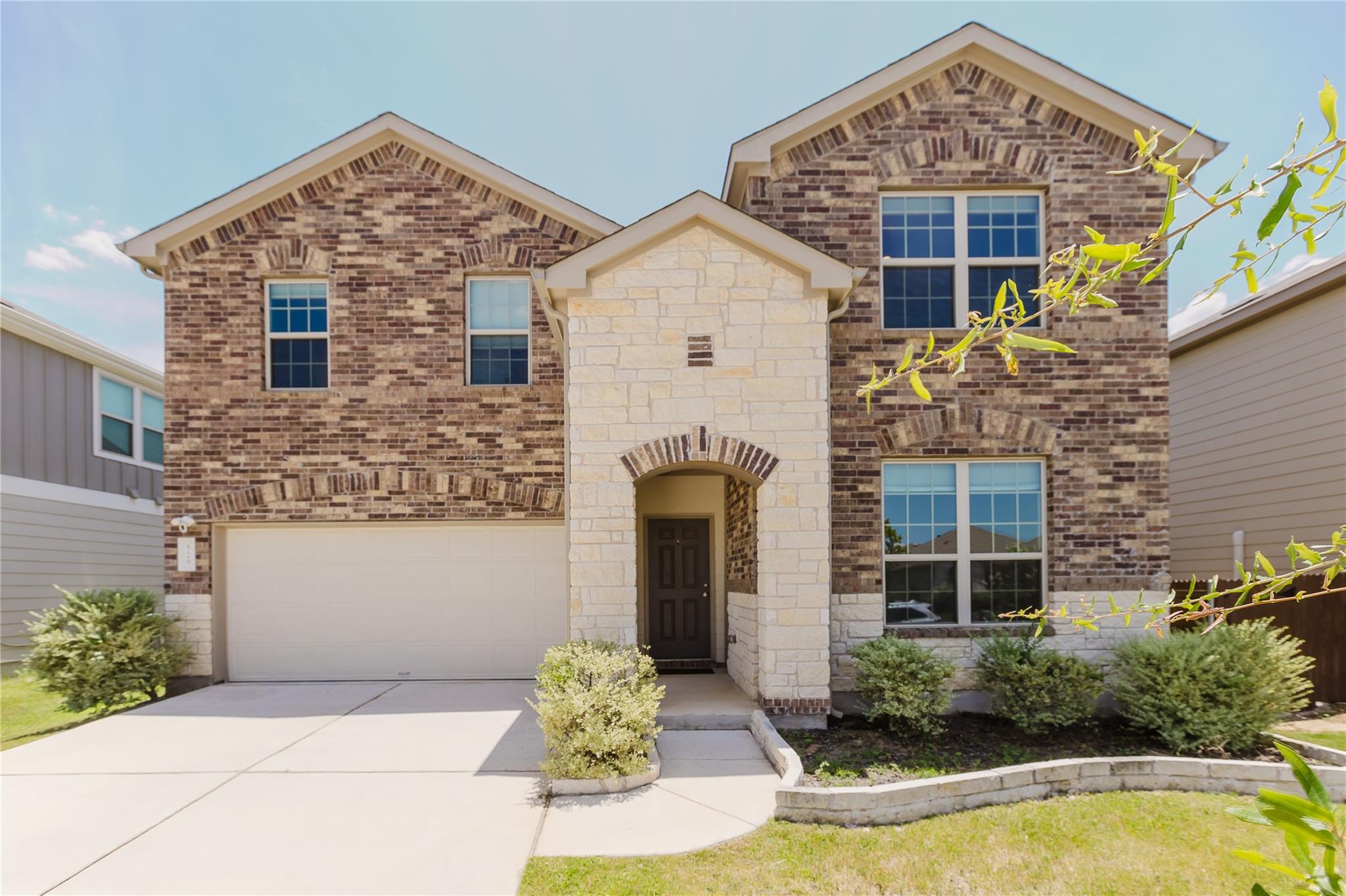 529 Gray Hawk Ridge Leander TX 78641