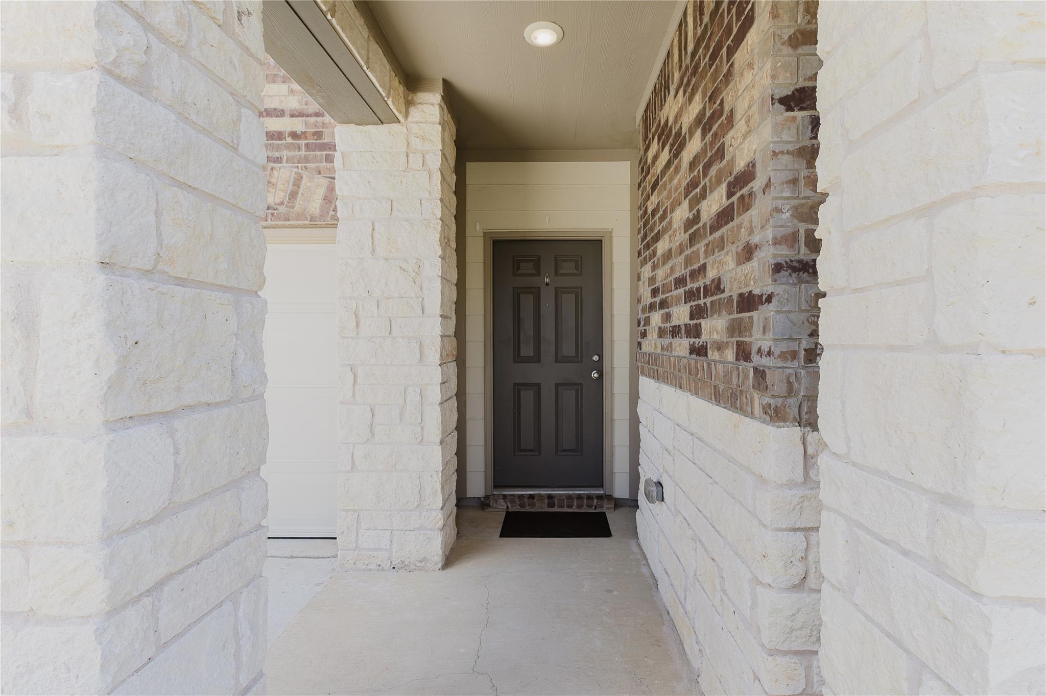 529 Gray Hawk Ridge Leander TX 78641