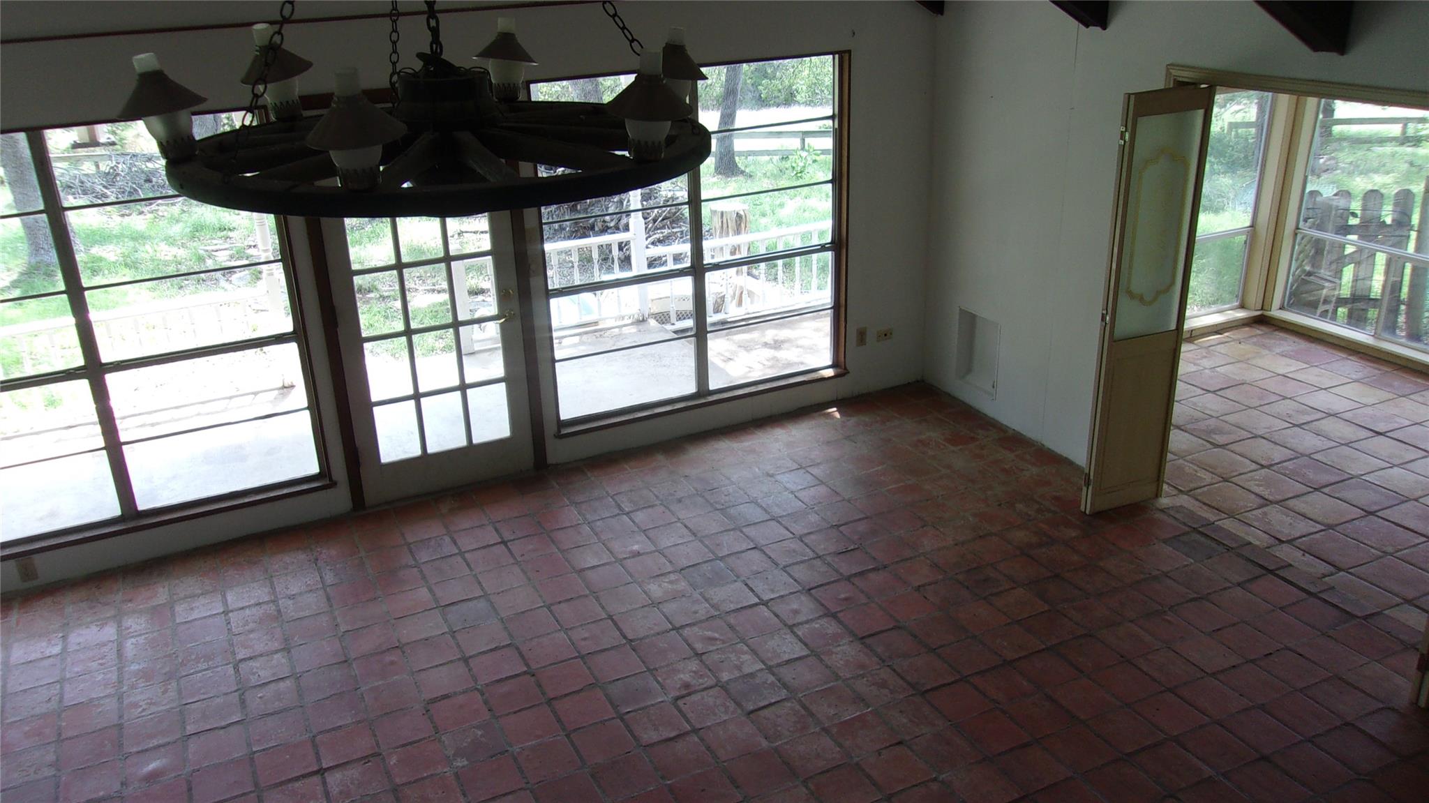 702 Cottonwood Creek Road Dripping Springs TX 78620