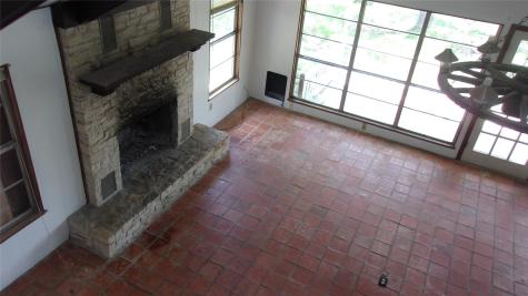 702 Cottonwood Creek Road Dripping Springs TX 78620