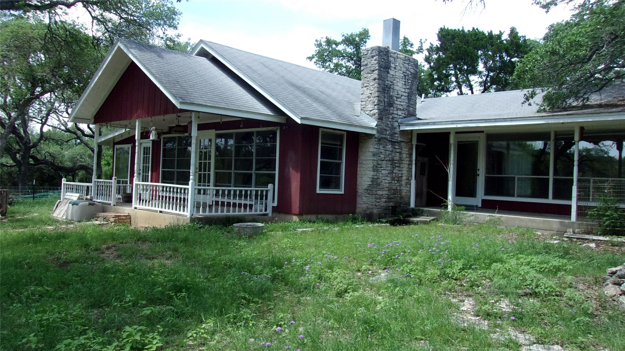 702 Cottonwood Creek Road Dripping Springs TX 78620