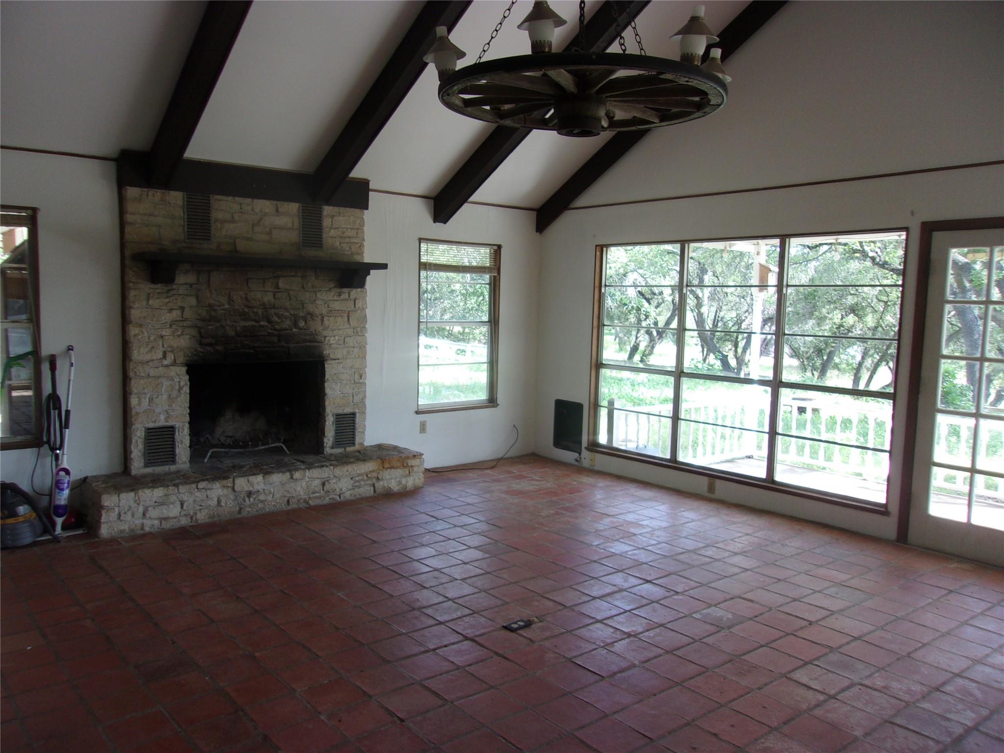 702 Cottonwood Creek Road Dripping Springs TX 78620