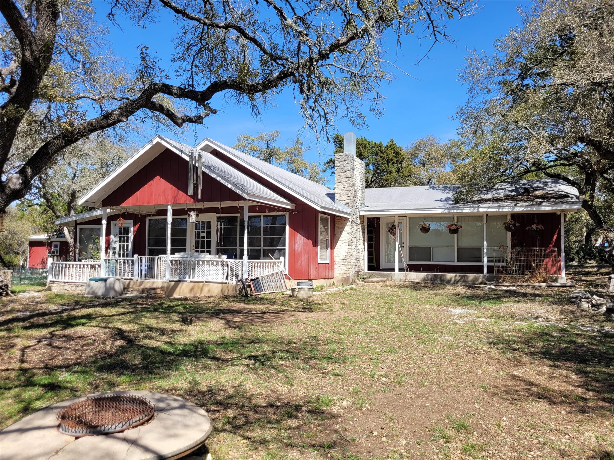 702 Cottonwood Creek Road Dripping Springs TX 78620