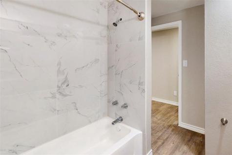 333 Northwood Circle Rockdale TX 76567