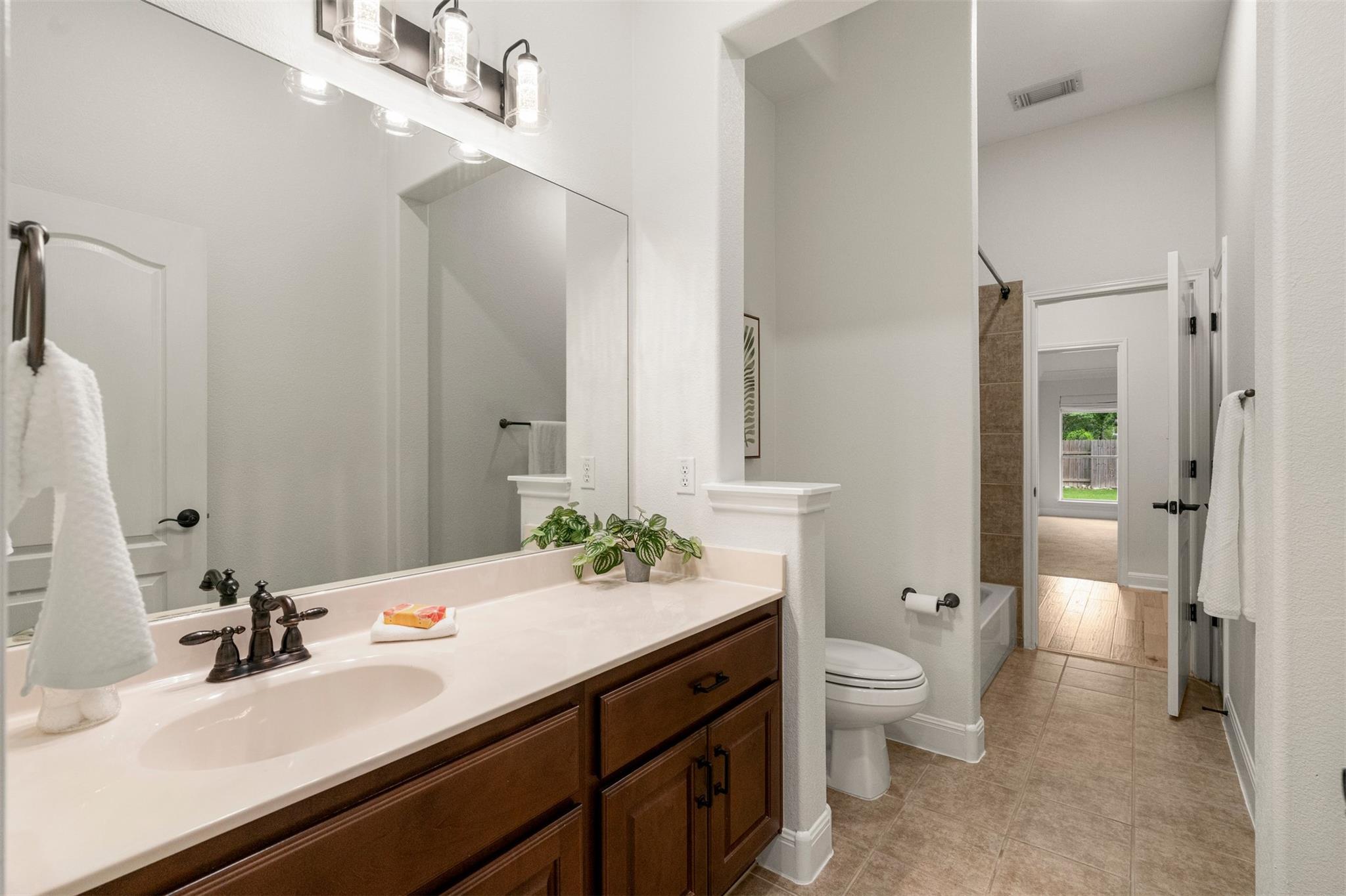 7805 Crandall Road Austin TX 78739