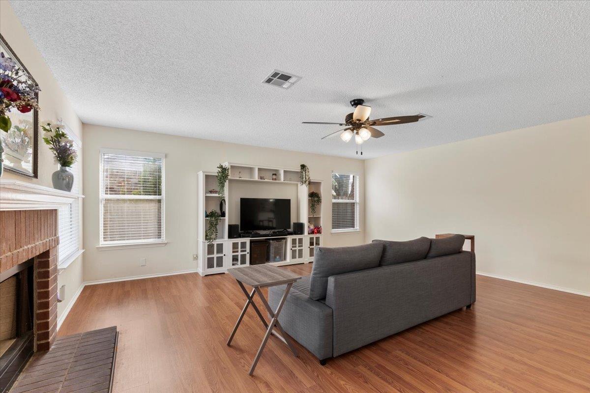 601 Wagon Wheel Trail Pflugerville TX 78660