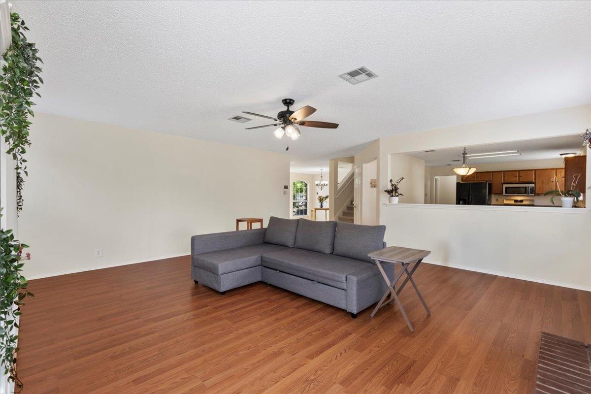 601 Wagon Wheel Trail Pflugerville TX 78660