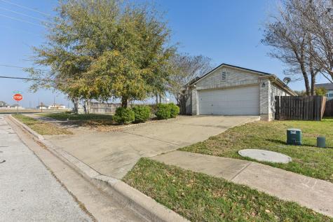 101 Bandera Woods Boulevard Elgin TX 78621