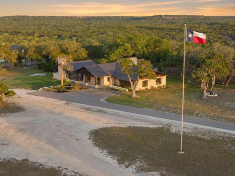 5930 Grotto Creek Court Fischer TX 78623