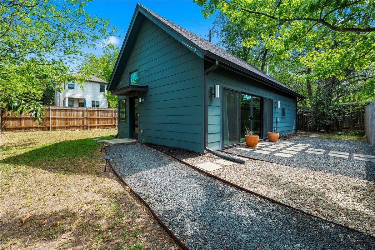 1808 Forest Hill Drive Austin TX 78745