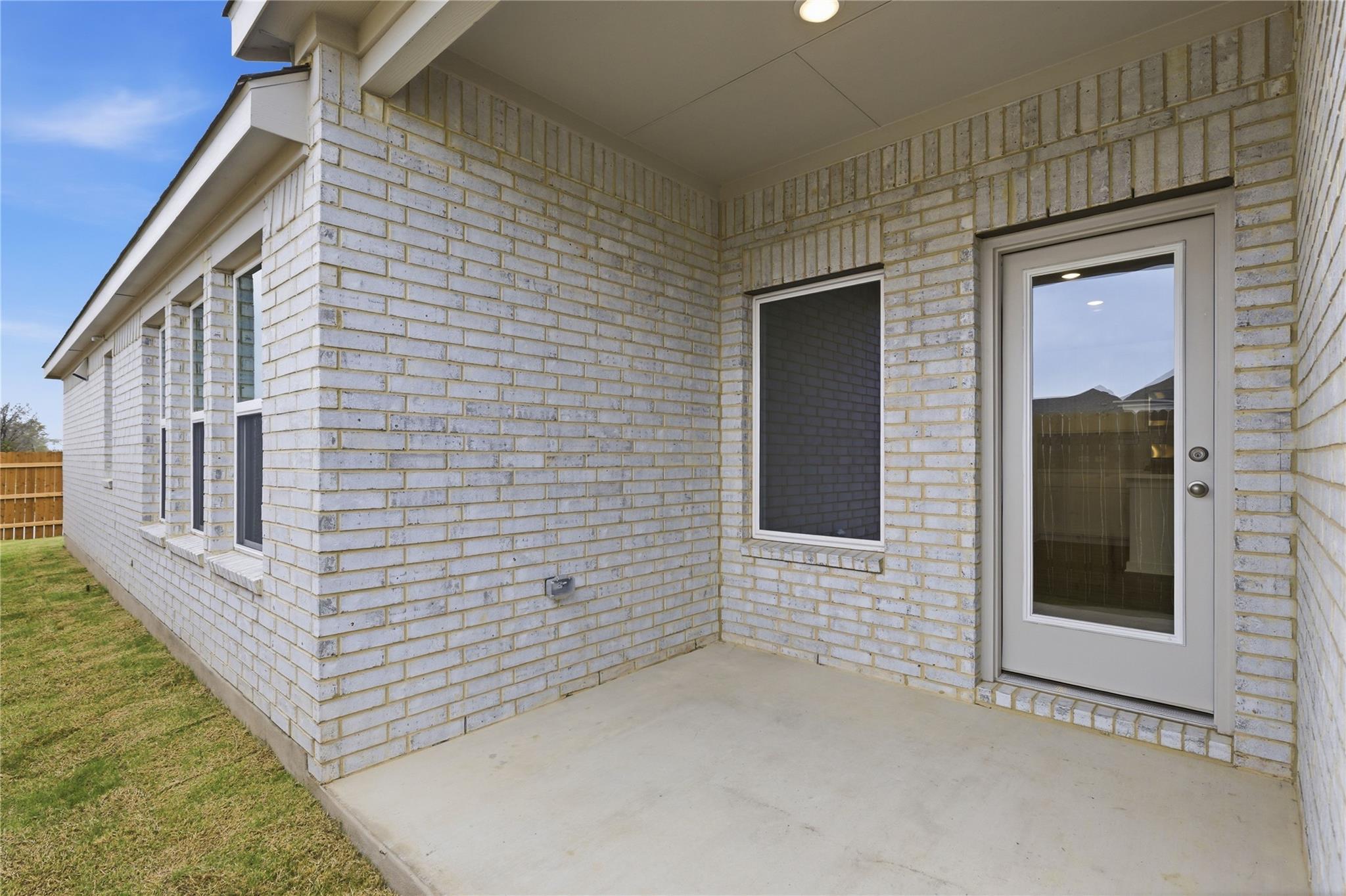 215 Bellie Lane Kyle TX 78640
