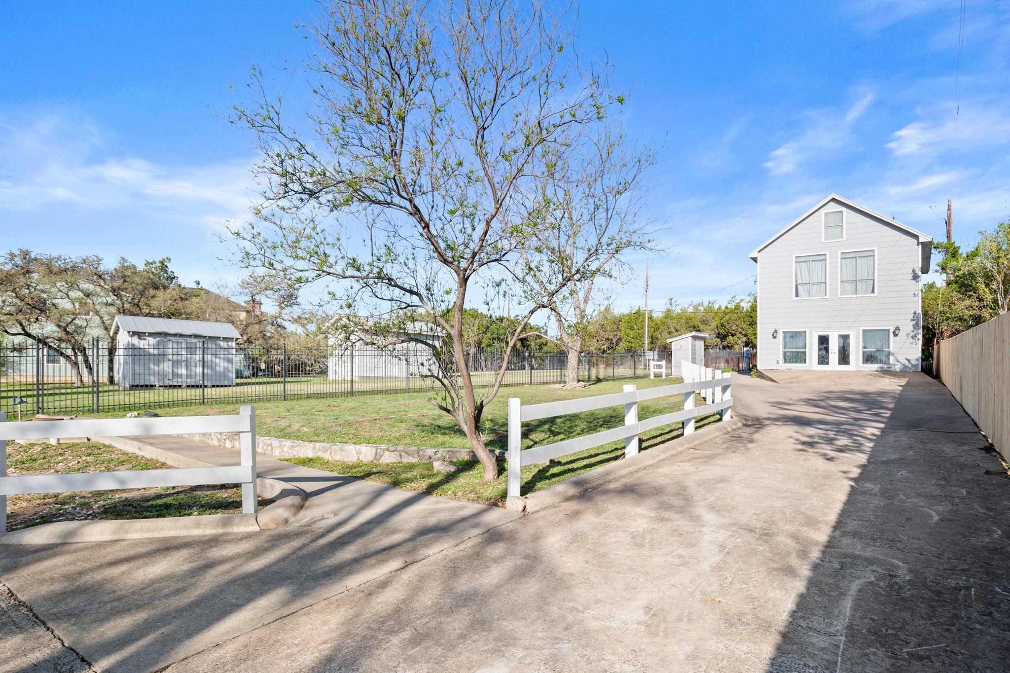 20005 Rod And Gun Club Road Spicewood TX 78669