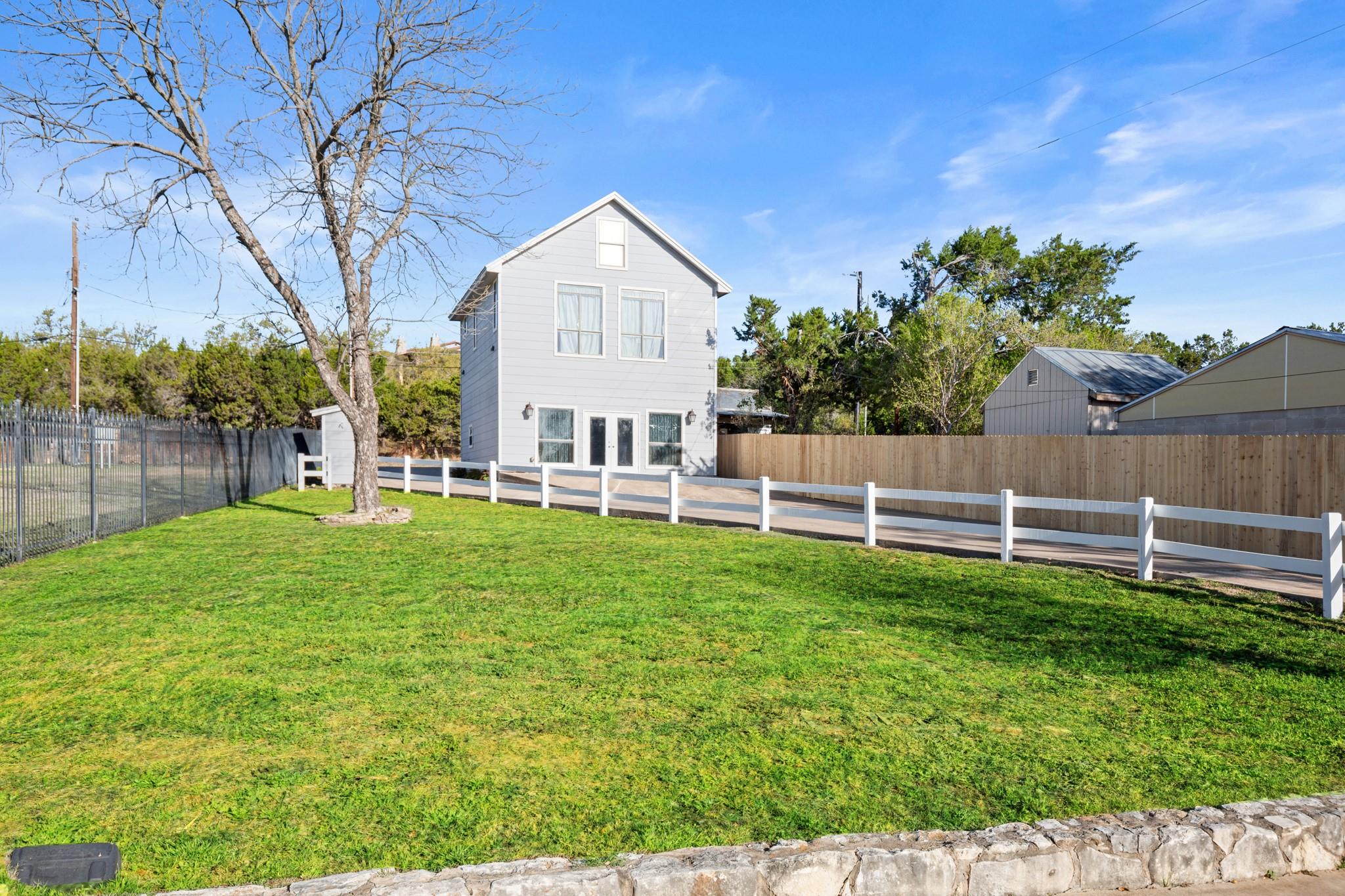 20005 Rod And Gun Club Road Spicewood TX 78669