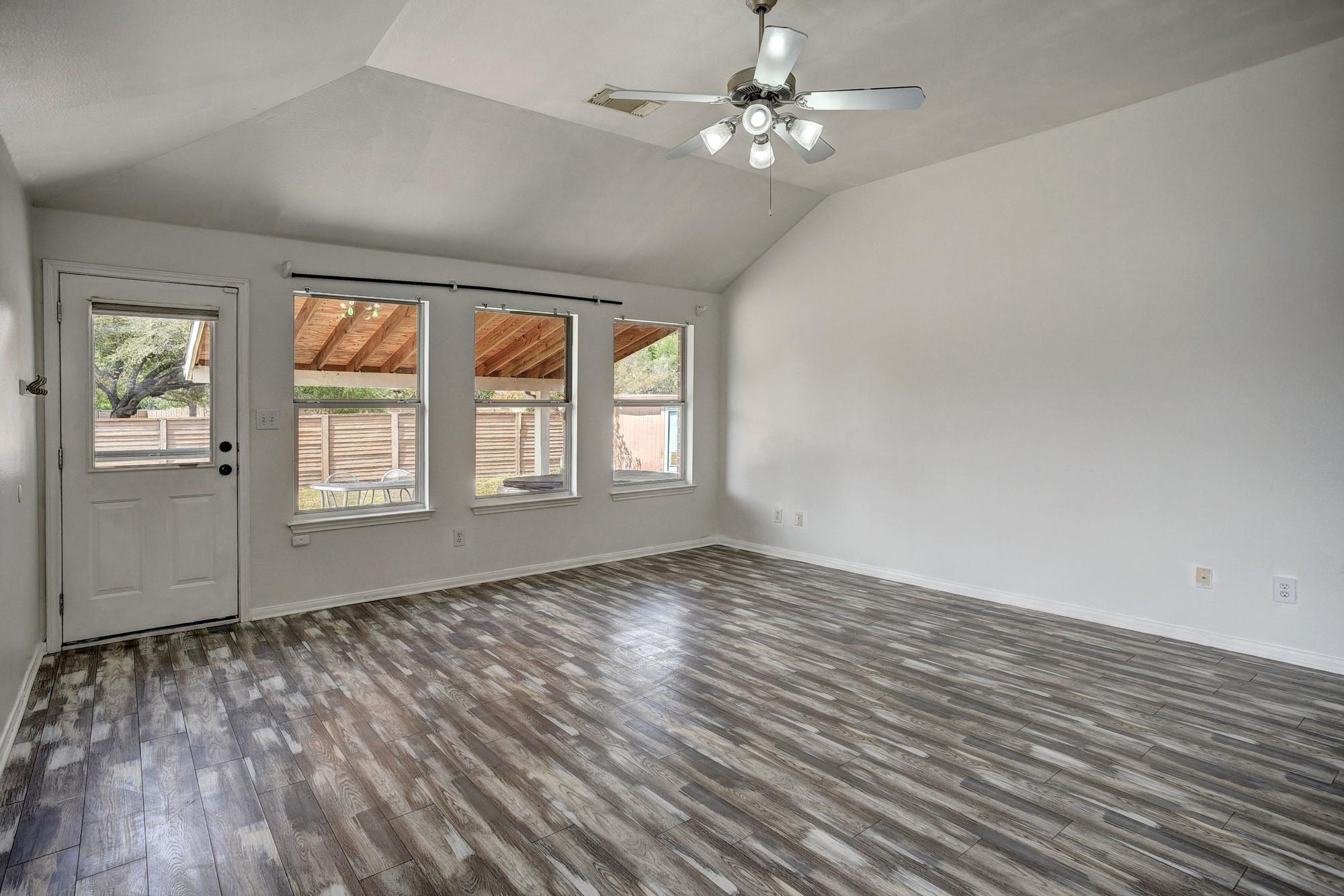 11608 Prince Phillip Way Manor TX 78653