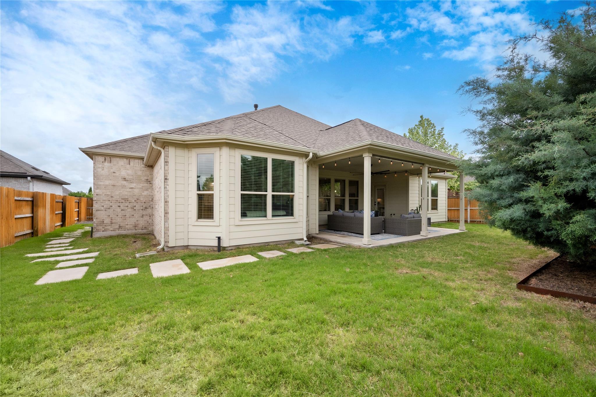 20216 Clare Island Bend Pflugerville TX 78660
