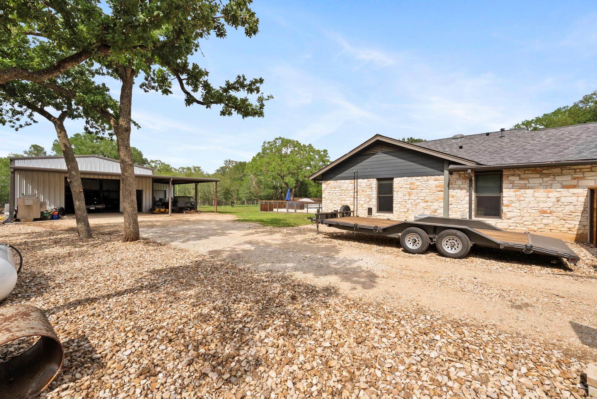 2802 Robin Road Manchaca TX 78652
