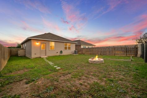 148 Presidential Path Liberty Hill TX 78642