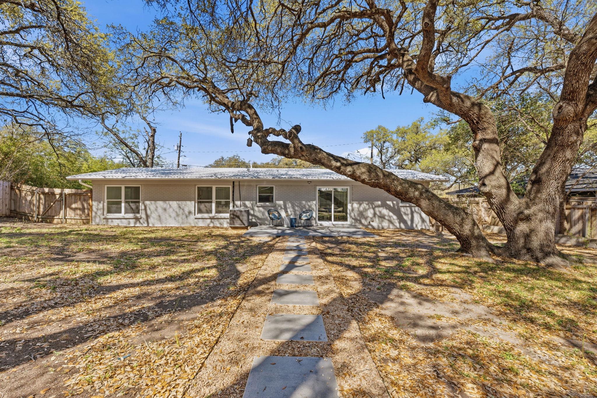 11805 Pollyanna Avenue Austin TX 78753