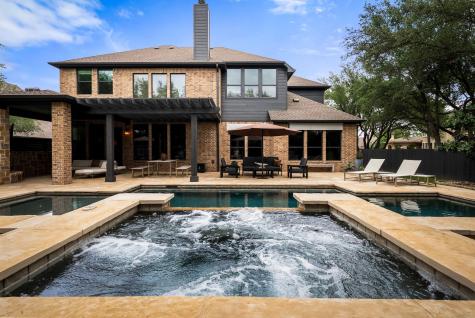 208 Santaluz Lane Austin TX 78732
