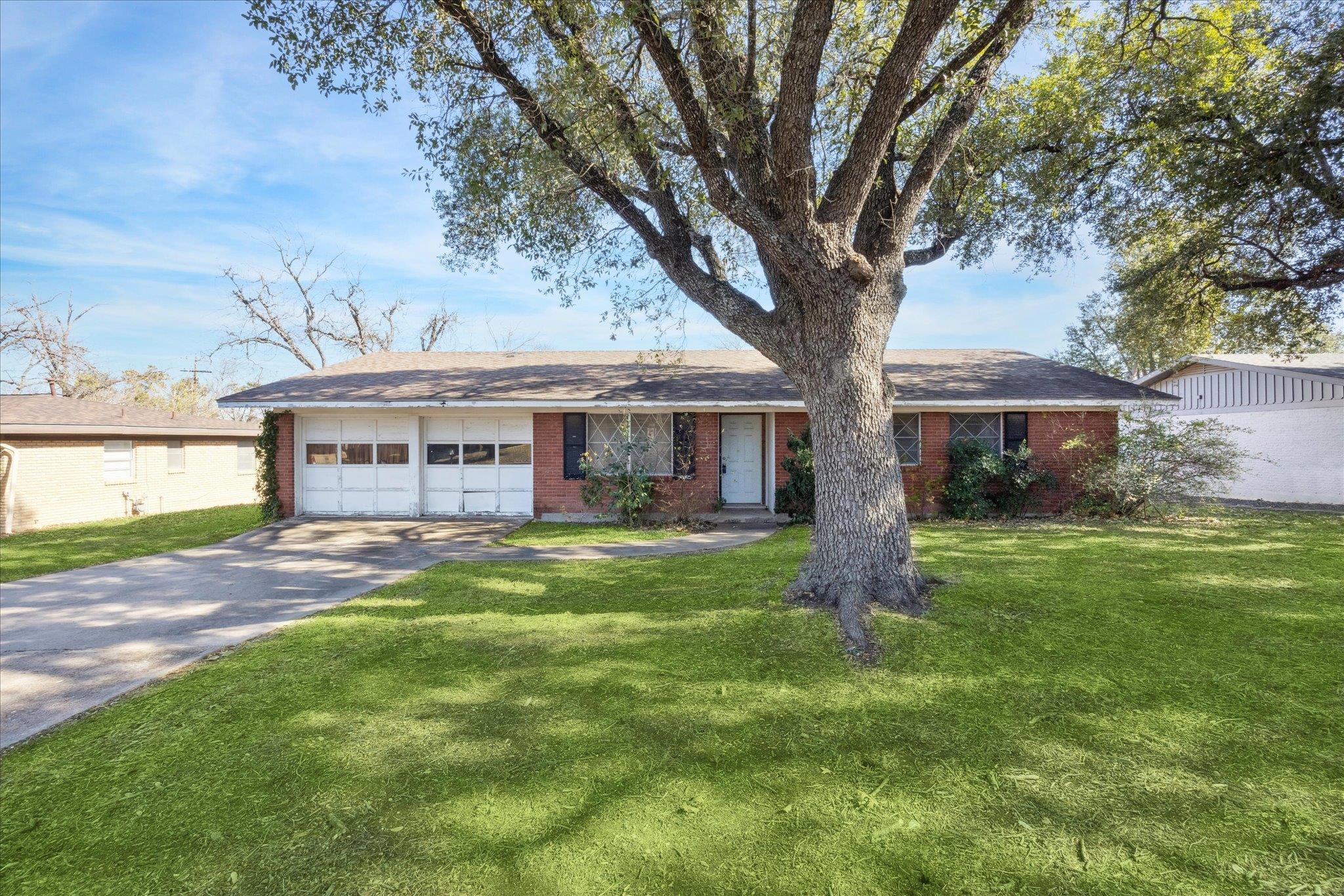 11515 Oak Trail Austin TX 78753