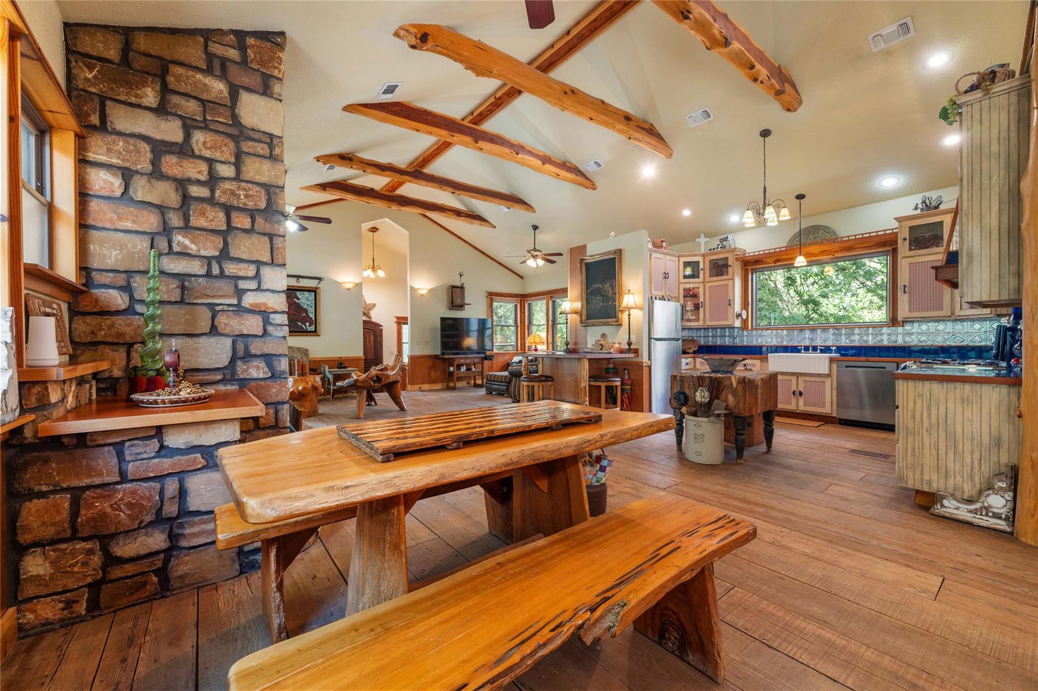 136 Red Fox Lane Bastrop TX 78602