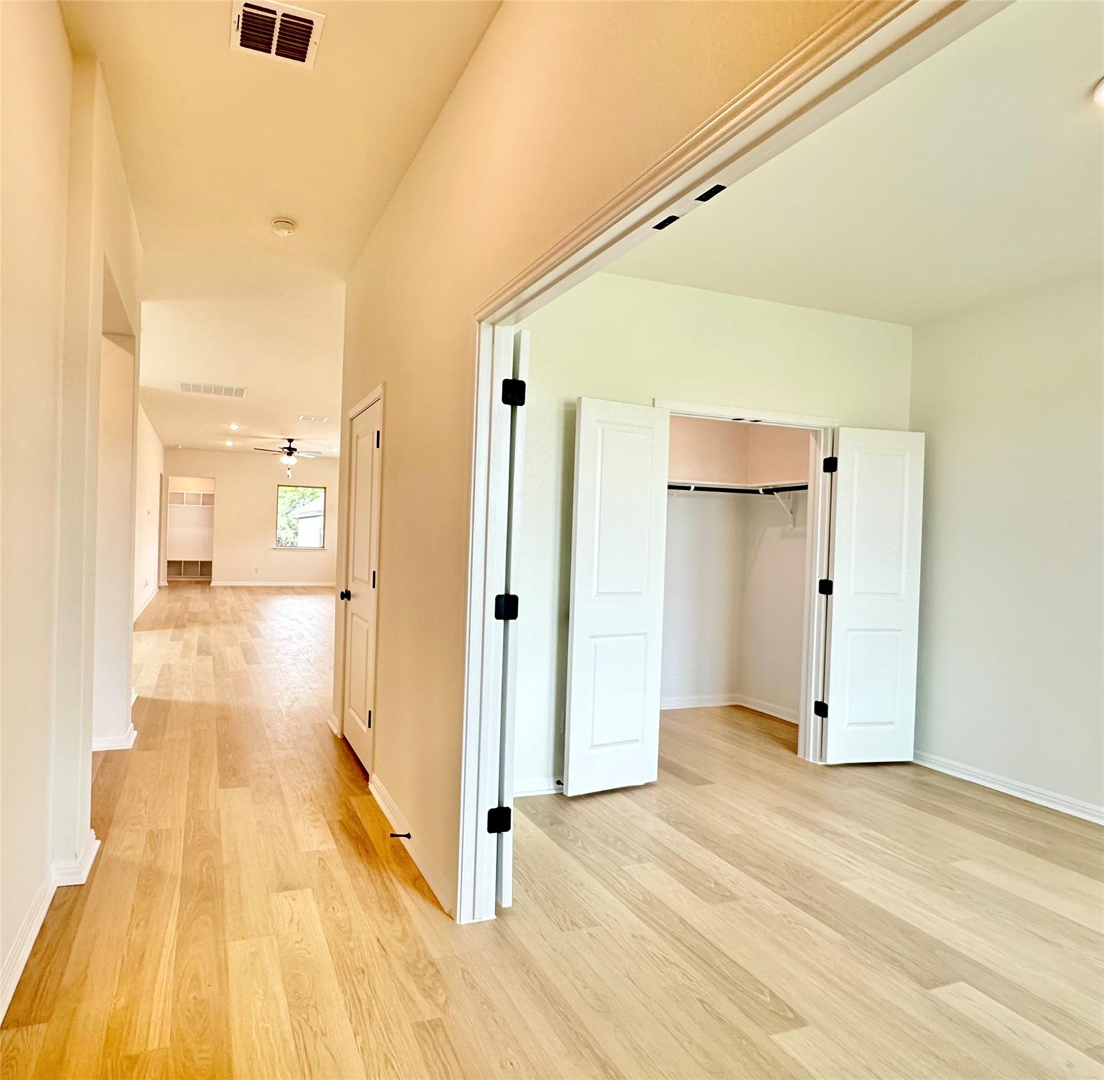 436 Treadwell Lane Kyle TX 78640
