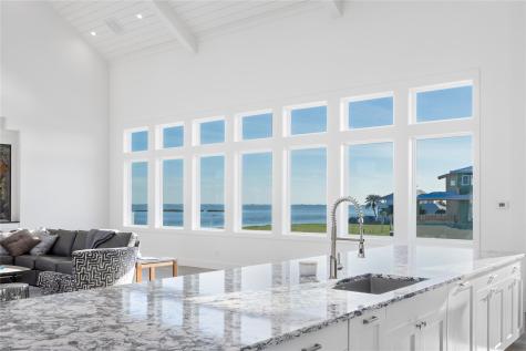 305 Estes Drive Rockport TX 78382