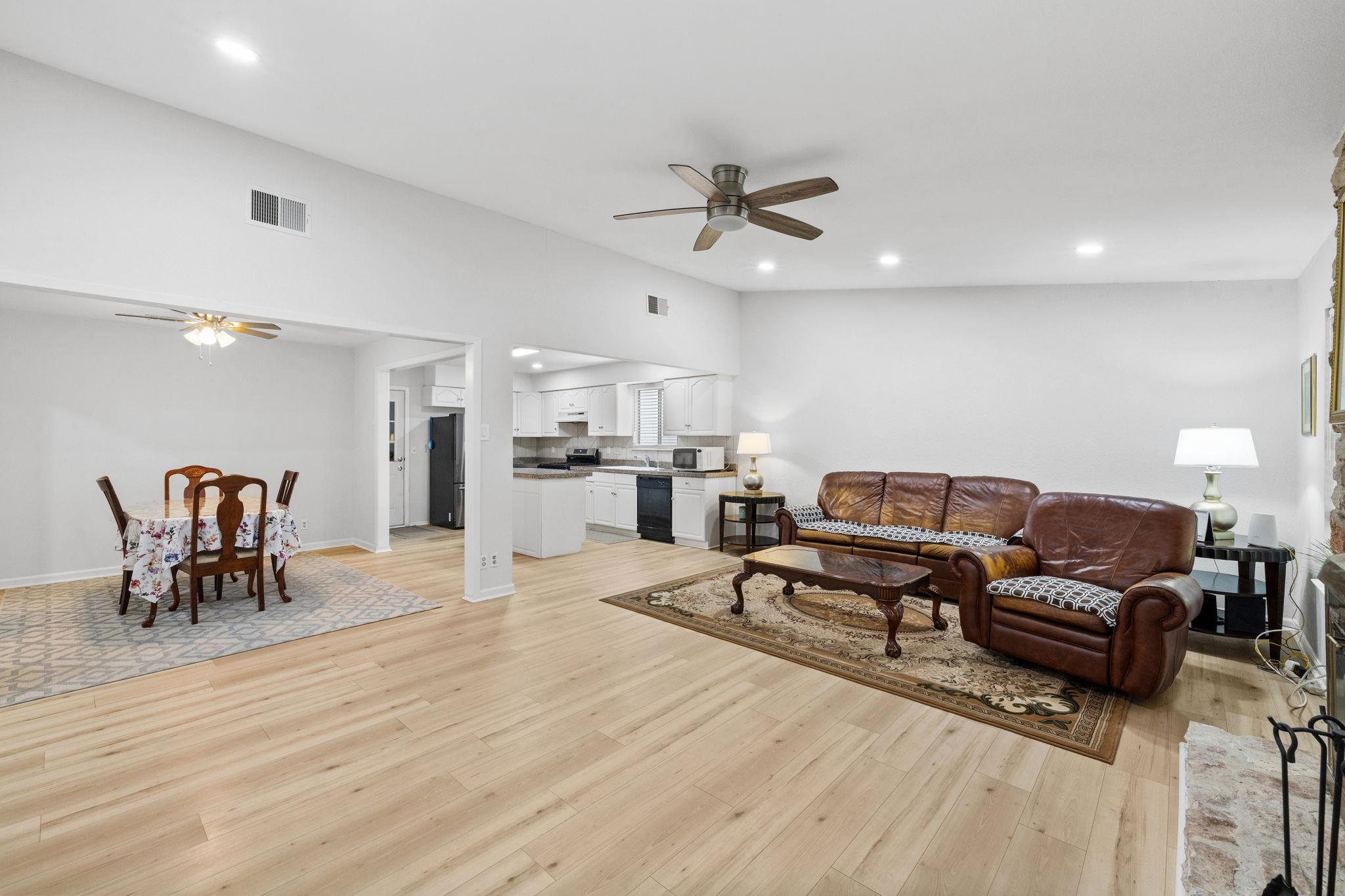 607 Elderberry Cove Austin TX 78745