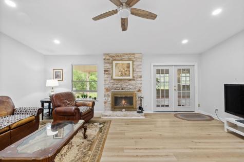 607 Elderberry Cove Austin TX 78745