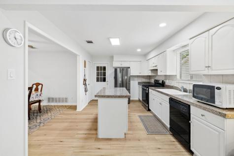 607 Elderberry Cove Austin TX 78745