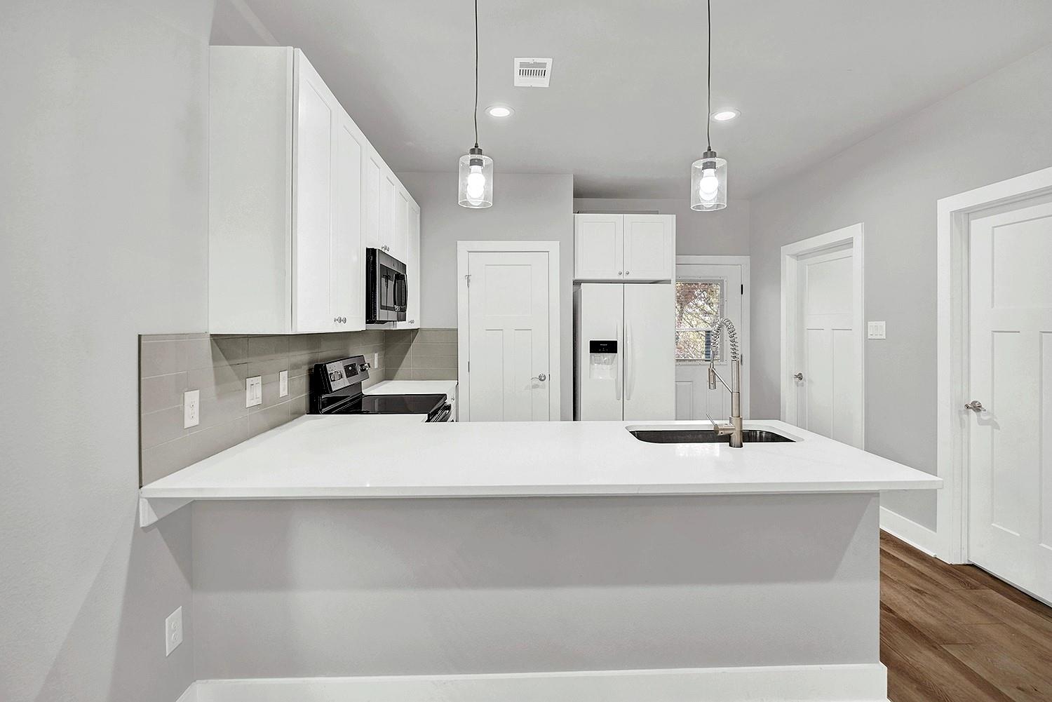 400 Shady Bluff Drive Wimberley TX 78676