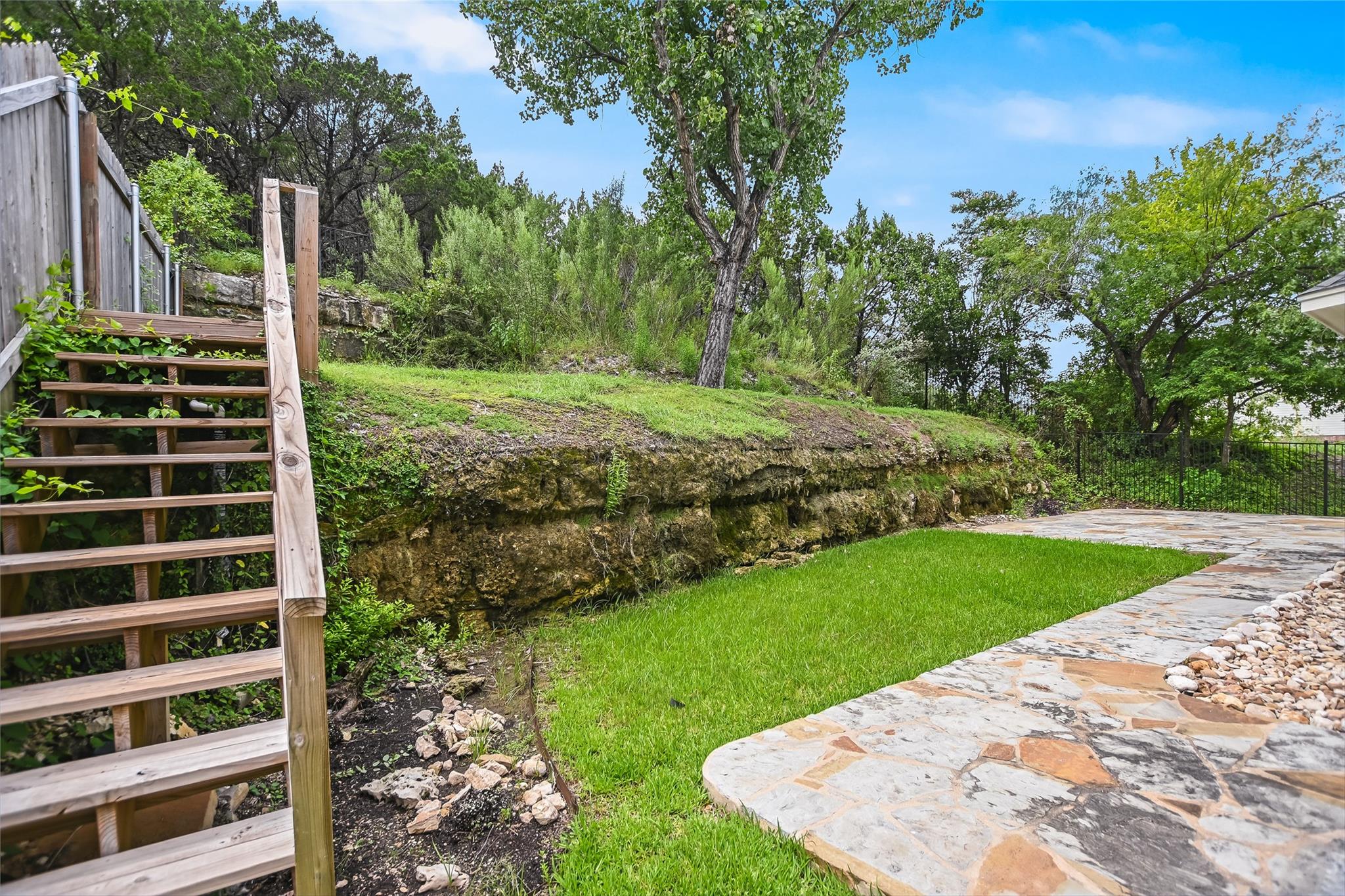 7716 Lakewood Drive Austin TX 78750