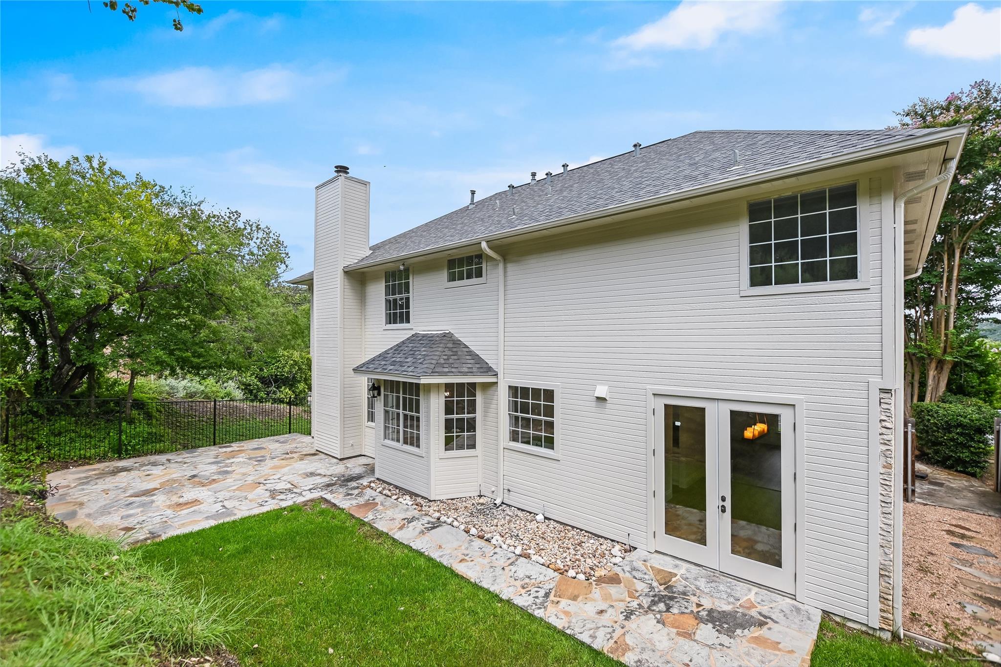 7716 Lakewood Drive Austin TX 78750
