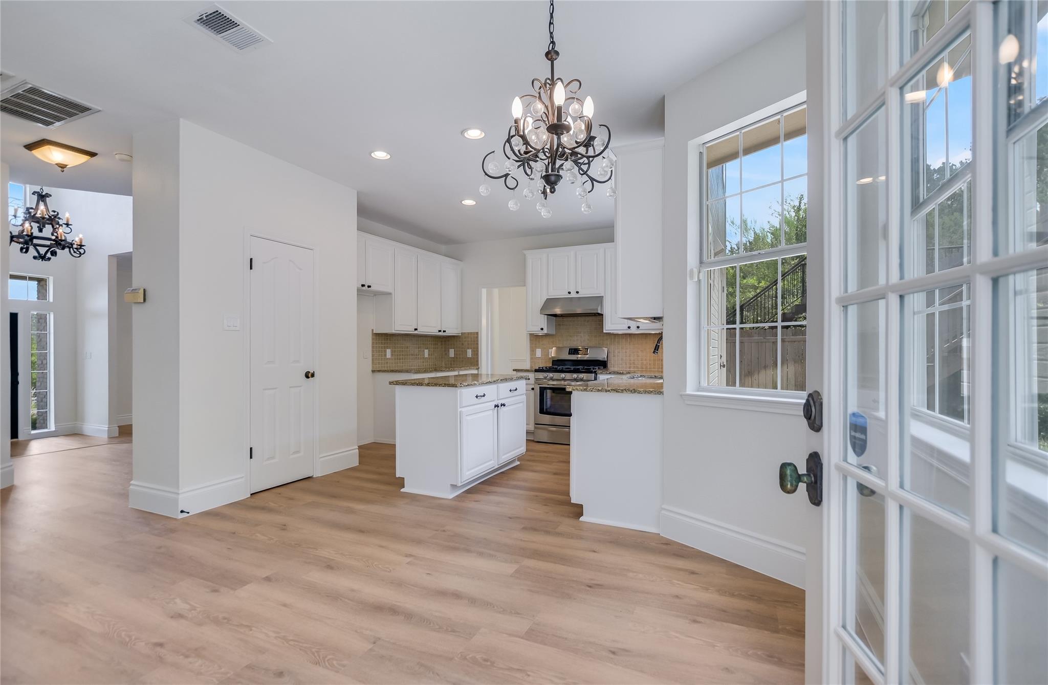 7716 Lakewood Drive Austin TX 78750