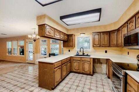 215 Dewberry Cove Buda TX 78610