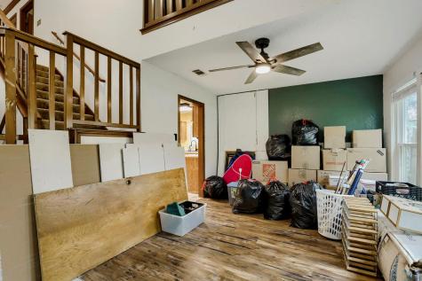 215 Dewberry Cove Buda TX 78610
