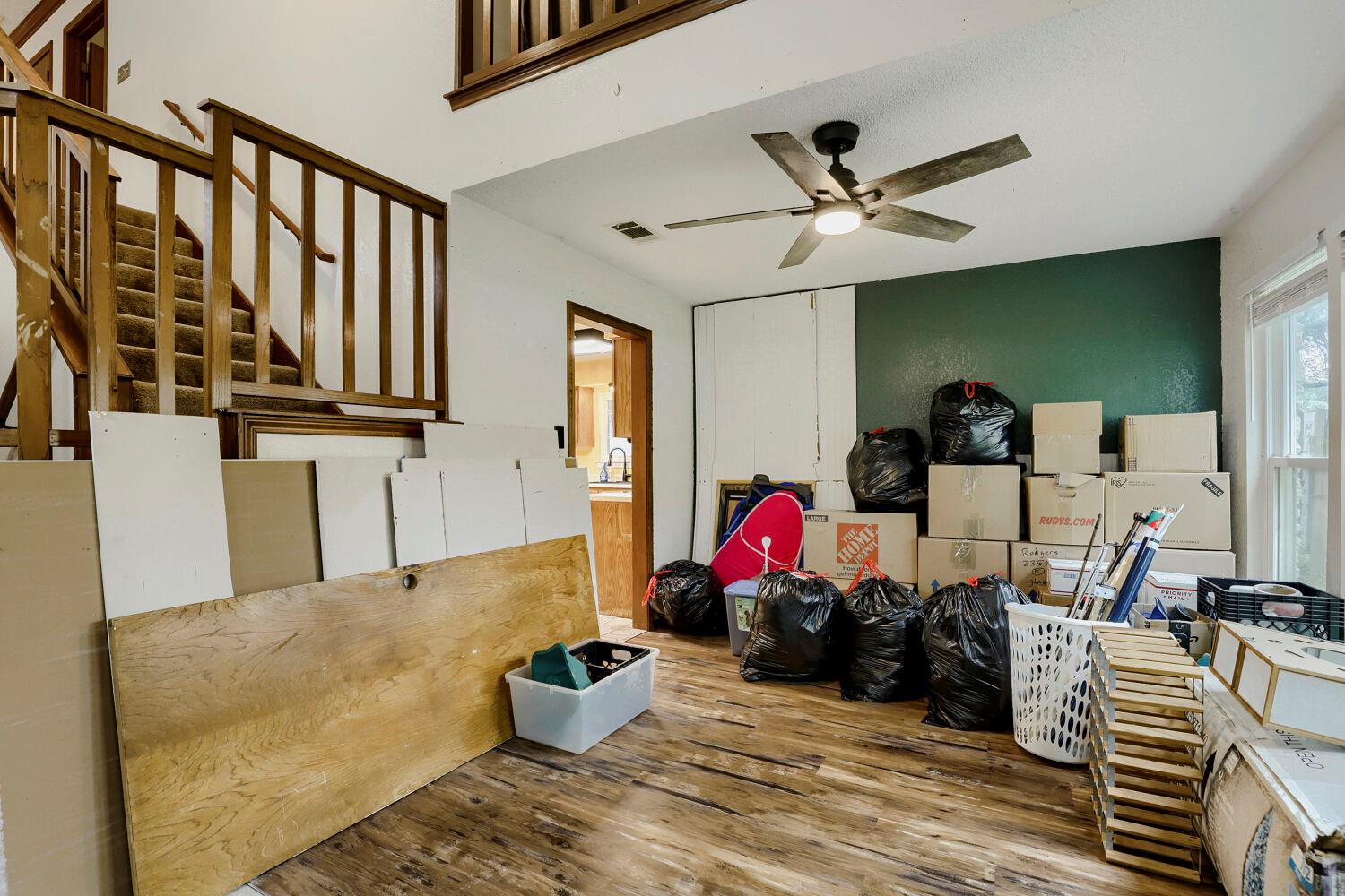 215 Dewberry Cove Buda TX 78610